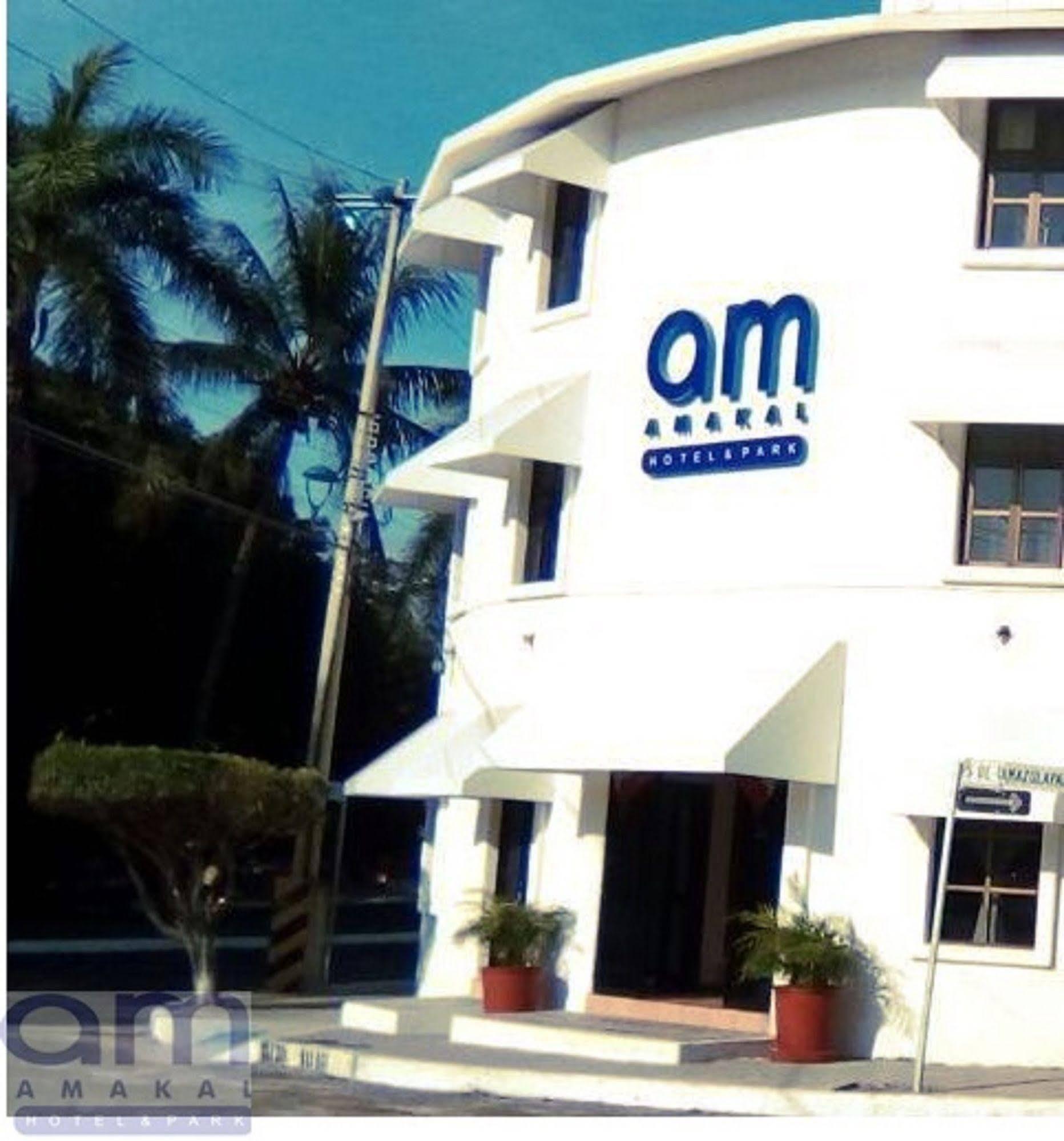 Am Amakal Hotel & Park Санта Крус Уатулко Екстериор снимка