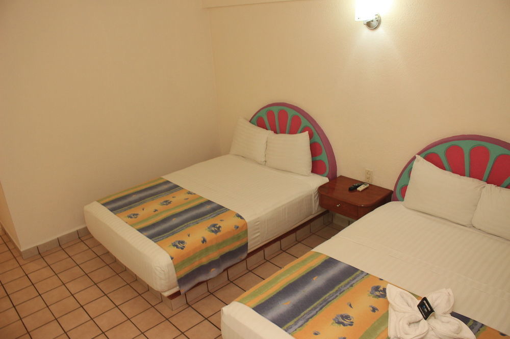 Am Amakal Hotel & Park Санта Крус Уатулко Екстериор снимка